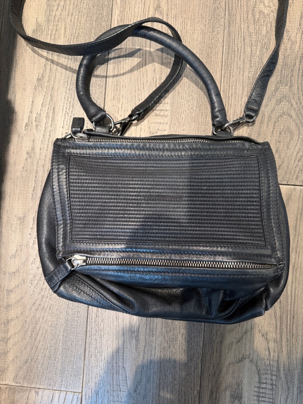 Givenchy Pandora